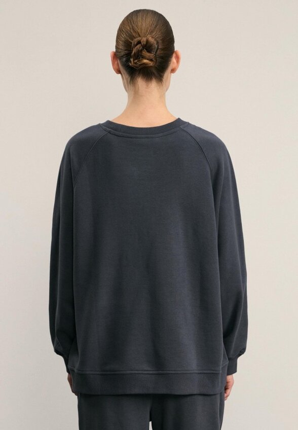 Свитшот Zarina