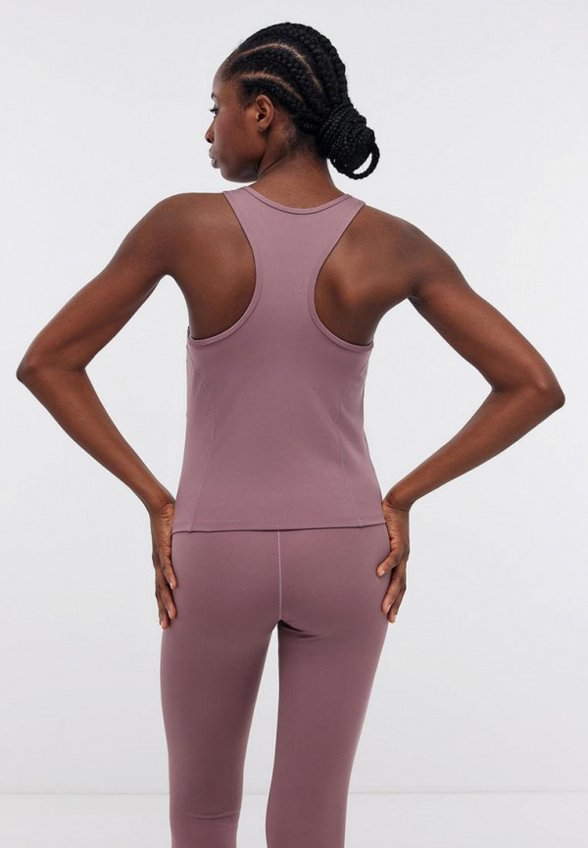 Майка спортивная Baon