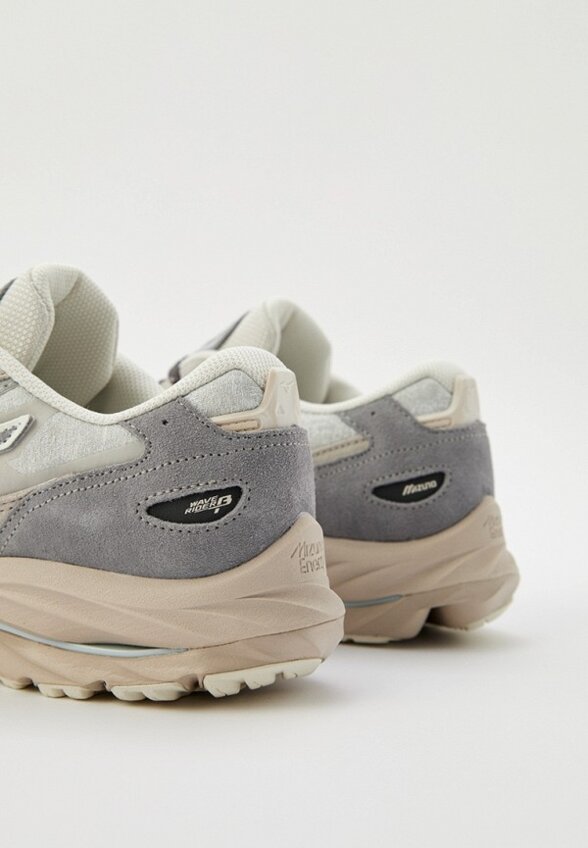 Кроссовки Mizuno