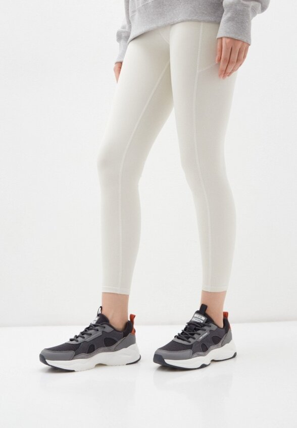 Кроссовки Strobbs