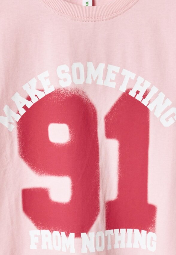 Футболка оверсайз с принтом для девочек