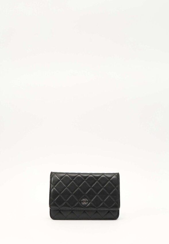 Chanel WOC