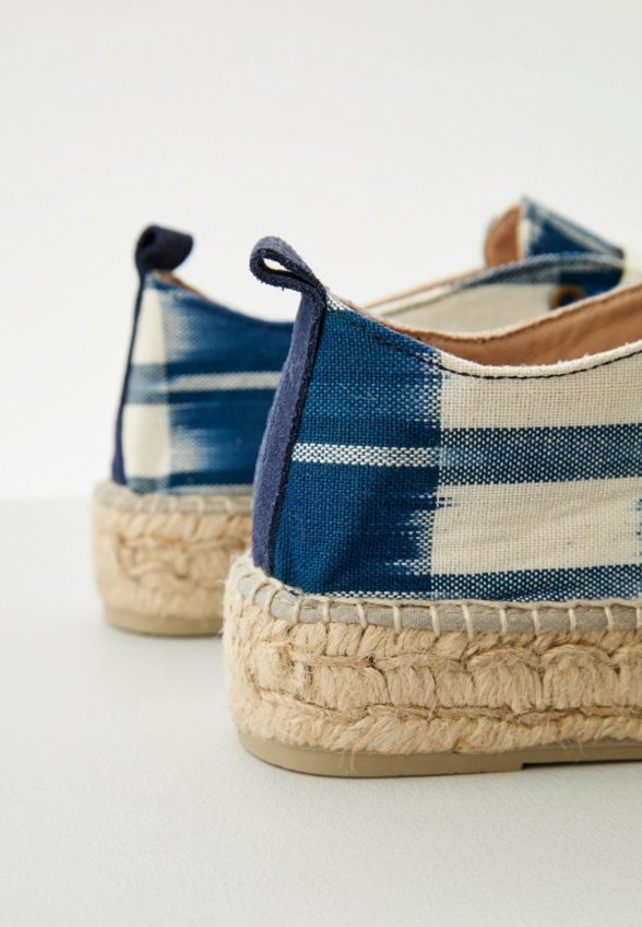 Эспадрильи Manebi