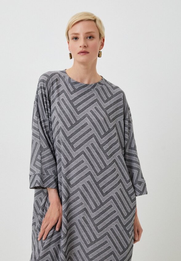 Платье MadaM T