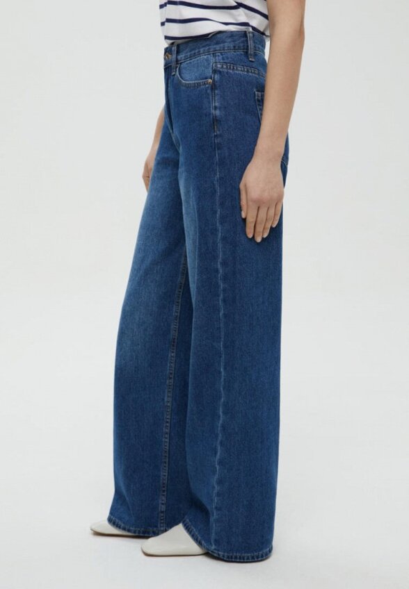 Джинсы Finn Flare