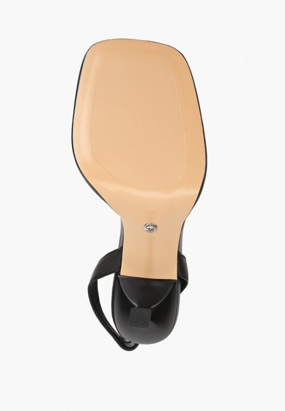 Босоножки Basconi