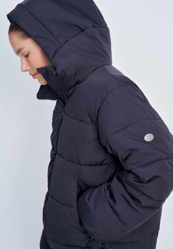 Куртка утепленная Finn Flare