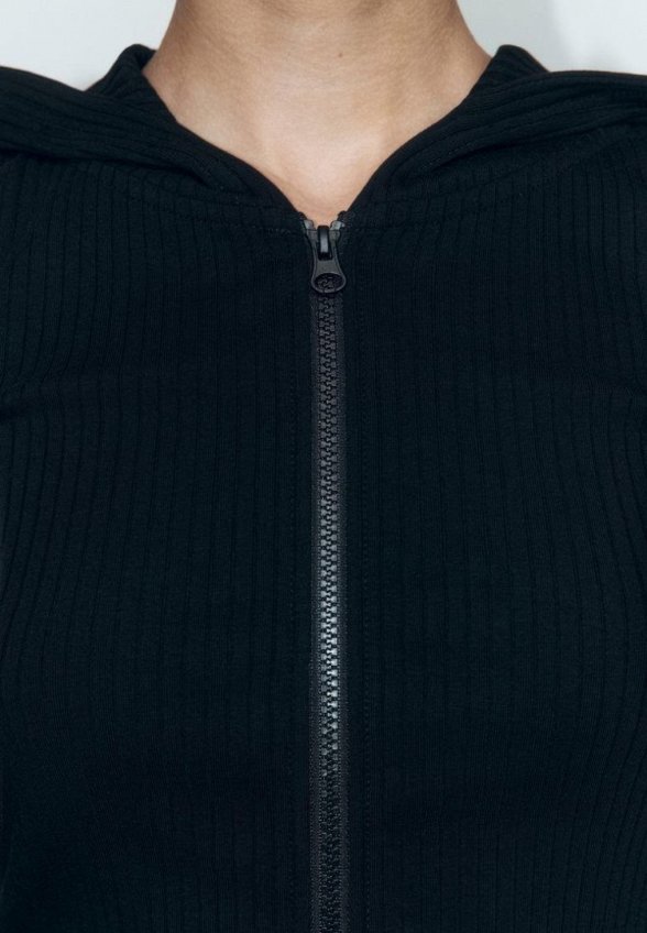 Толстовка Befree