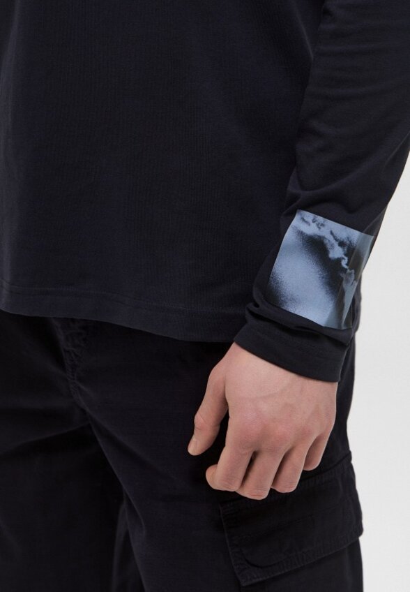 Лонгслив Boss