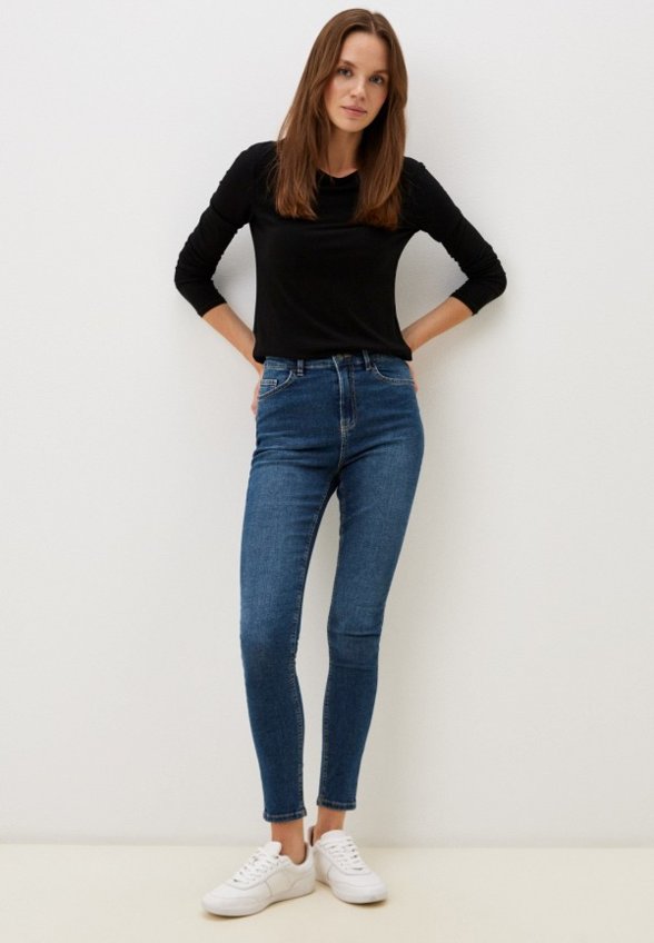 Джинсы Terranova