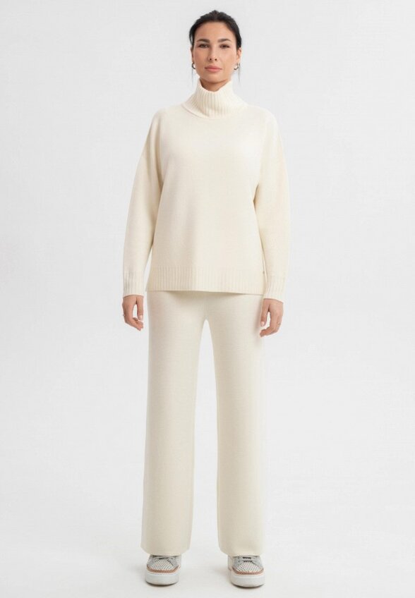 Свитер Ареола