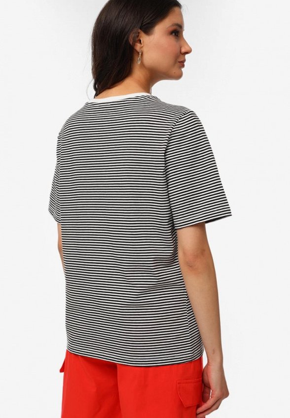 Футболка Calin Doux