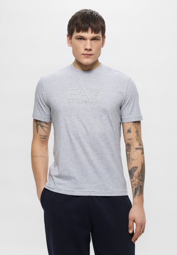 Футболка EA7