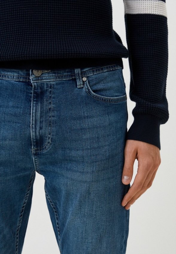 Джинсы Terranova