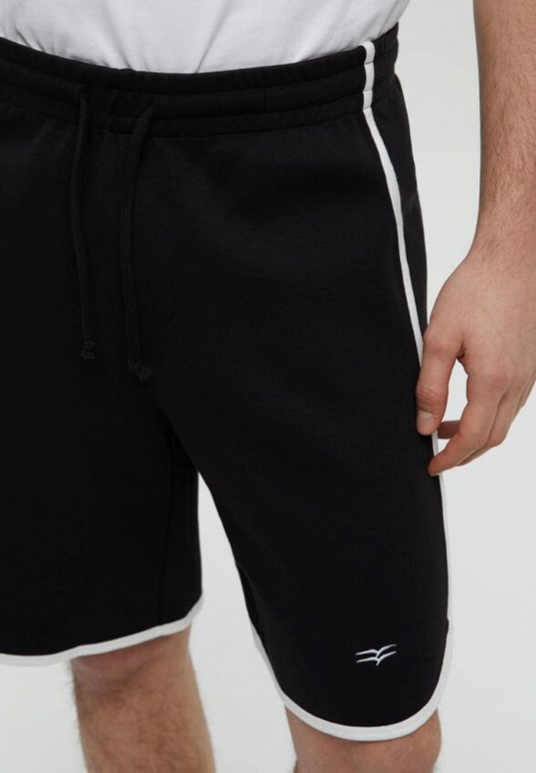 Шорты спортивные Finn Flare