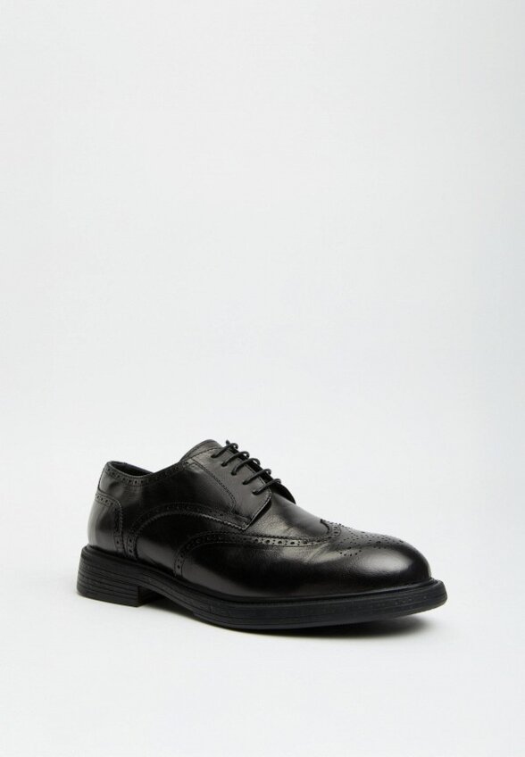 Туфли Maison David