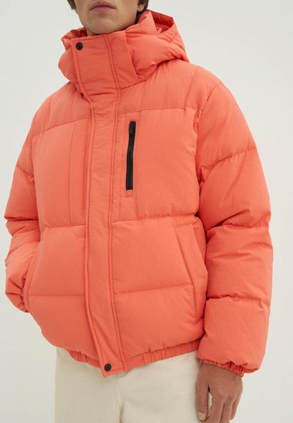 Пуховик Finn Flare