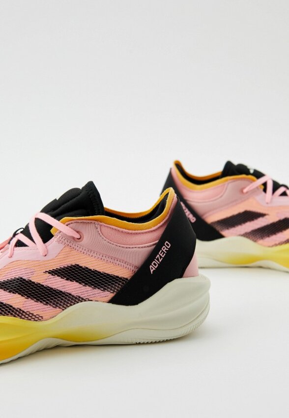 Кроссовки adidas
