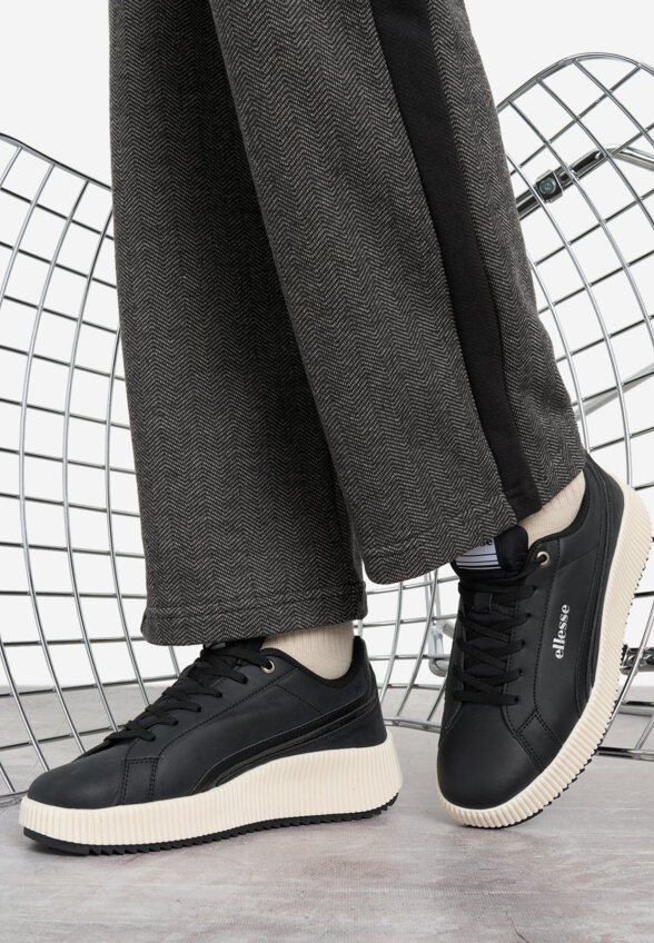 Кроссовки женские Ellesse Astra, Черный