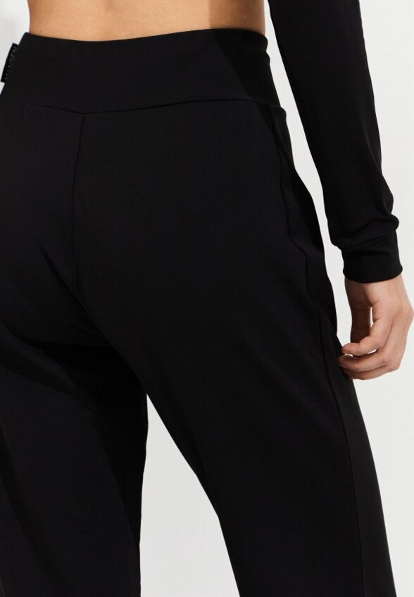 Брюки спортивные Mansen