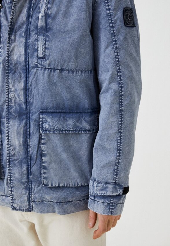 Ветровка Guess