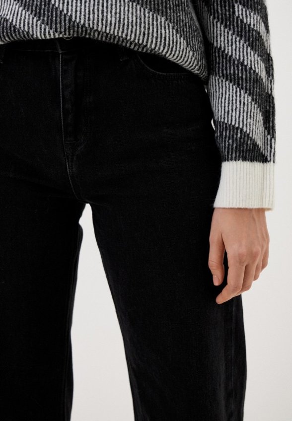 Джинсы Colin's