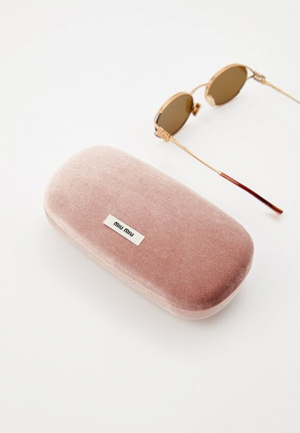 Очки солнцезащитные Miu Miu