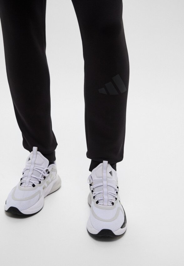 Костюм спортивный adidas