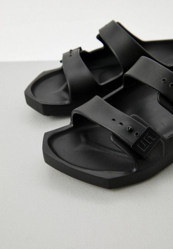 Сланцы United Nude