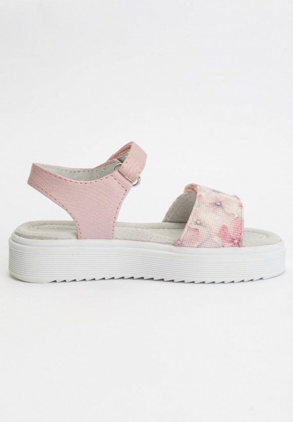 Босоножки Tikkago