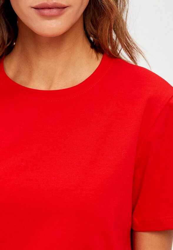 Футболка To Molly from James