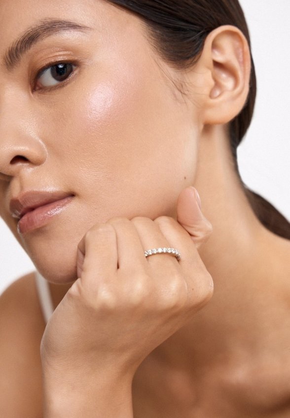 Кольцо Swarovski®