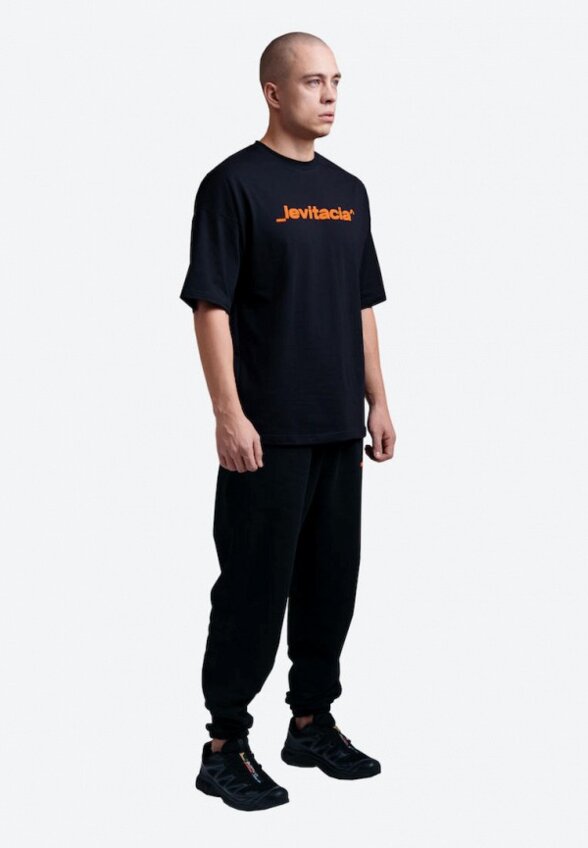 Футболка Levitacia