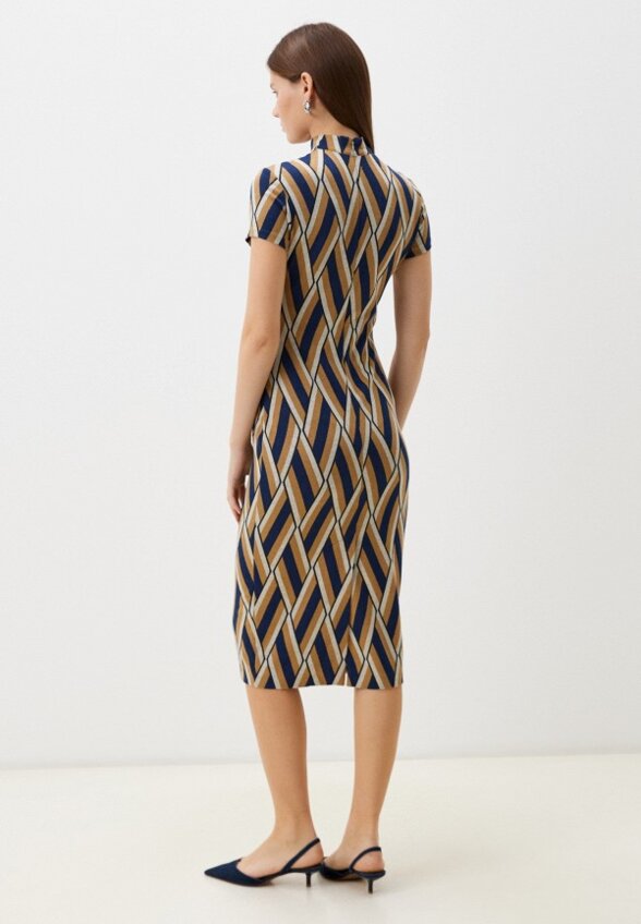 Платье MadaM T