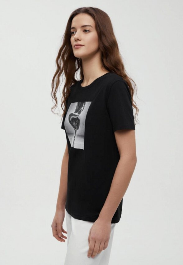 Футболка Finn Flare