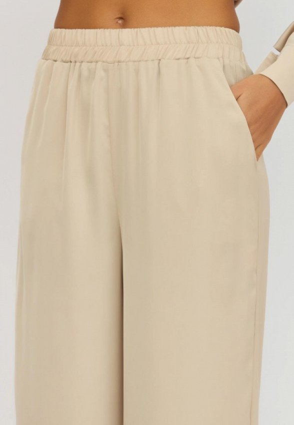 Костюм Olya Stoforandova