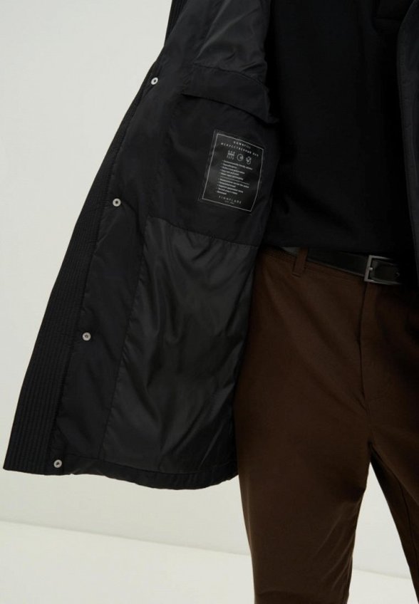 Пуховик Finn Flare