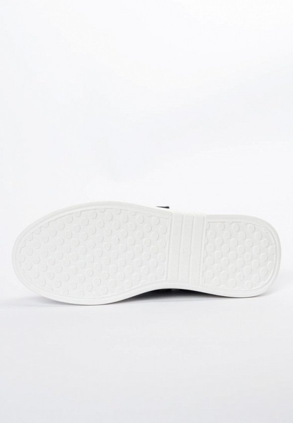 Сандалии Tikkago