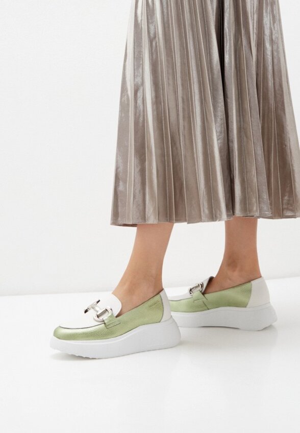 Лоферы Wonders