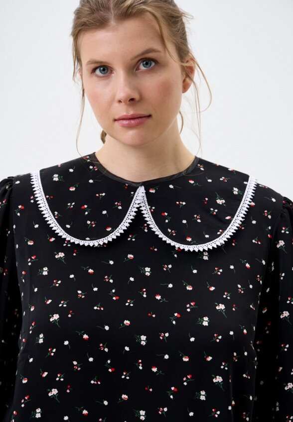 Платье и воротник Mio Imperatrice