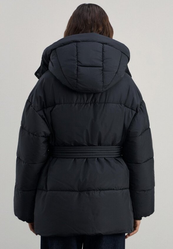 Пуховик Zarina