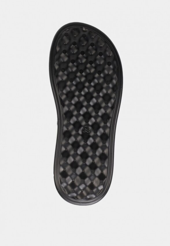 Сандалии Shuzzi