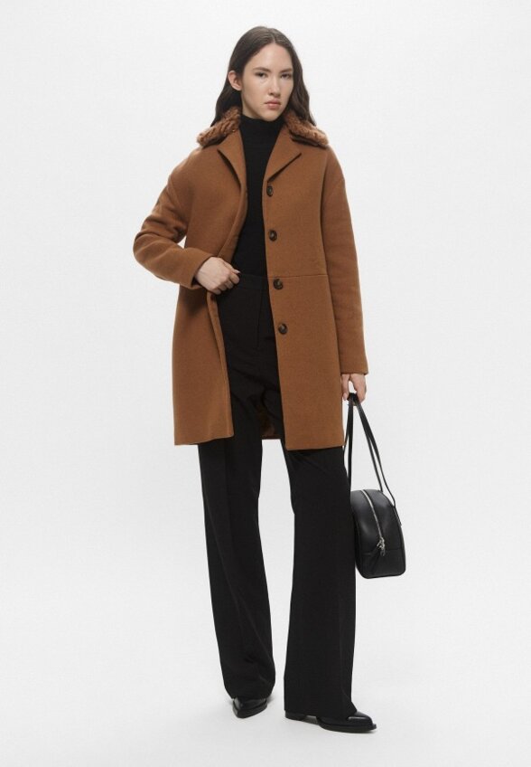 Пальто Trussardi