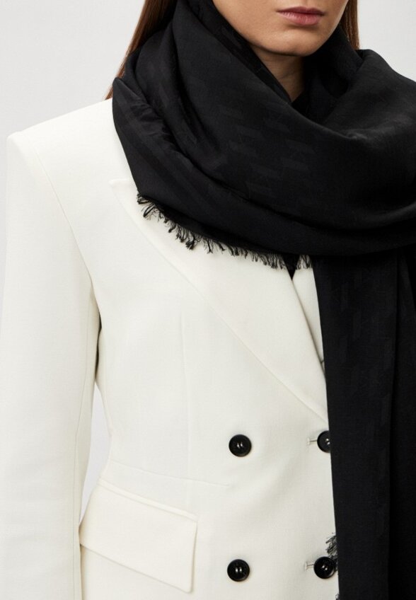 Палантин Karl Lagerfeld