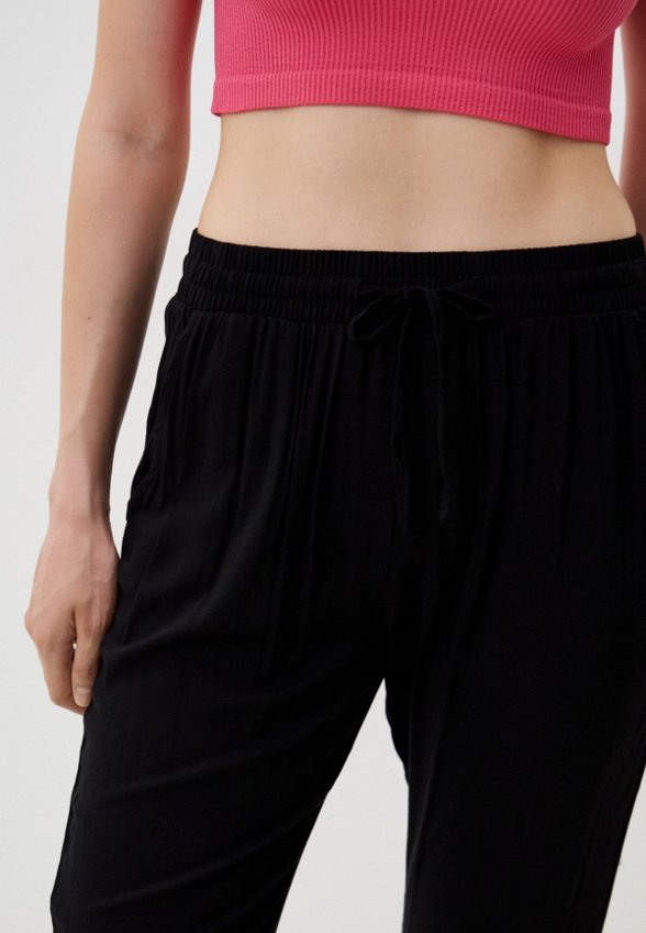 Брюки Terranova