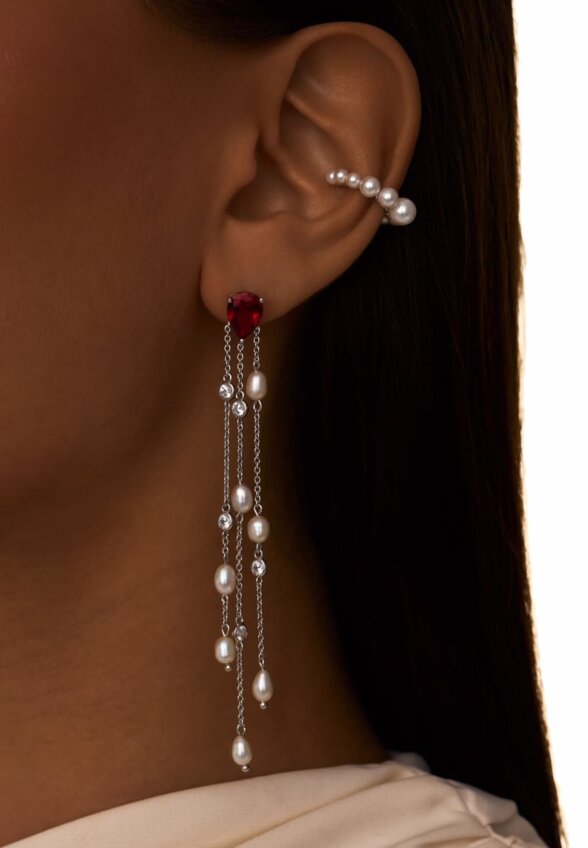 Серебряные серьги СИЦИЛИЯ с красным камнем и подвесками с жемчугом MIE
