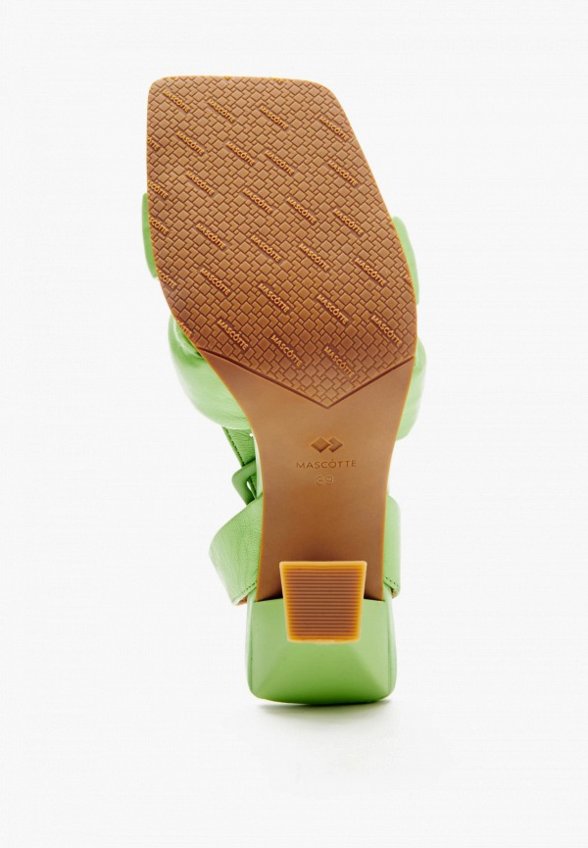 Босоножки Mascotte
