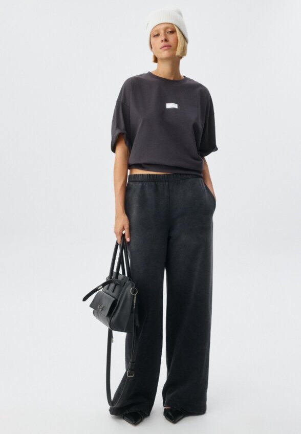 Брюки из коллекции SELA х VASILINCIAGA
