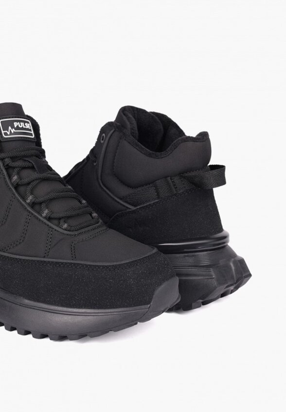Кроссовки Pulse