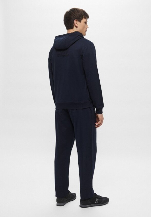 Костюм спортивный EA7